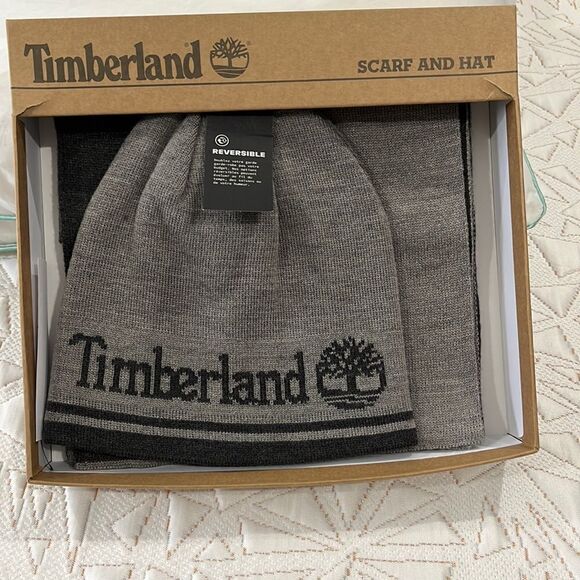 Men’s timberland scarf and hat - Picture 1 of 3